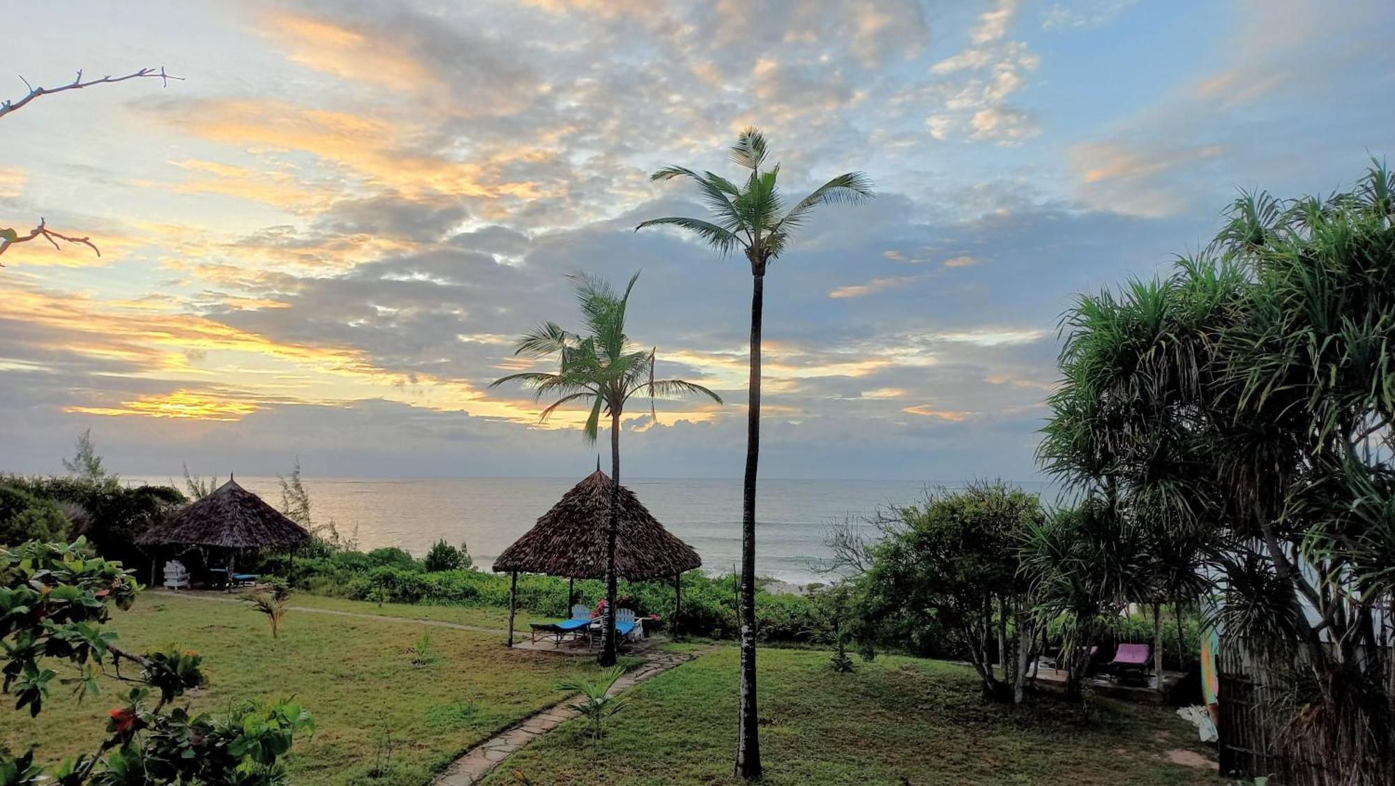 Watamu Beach Cottages Dış mekan fotoğraf