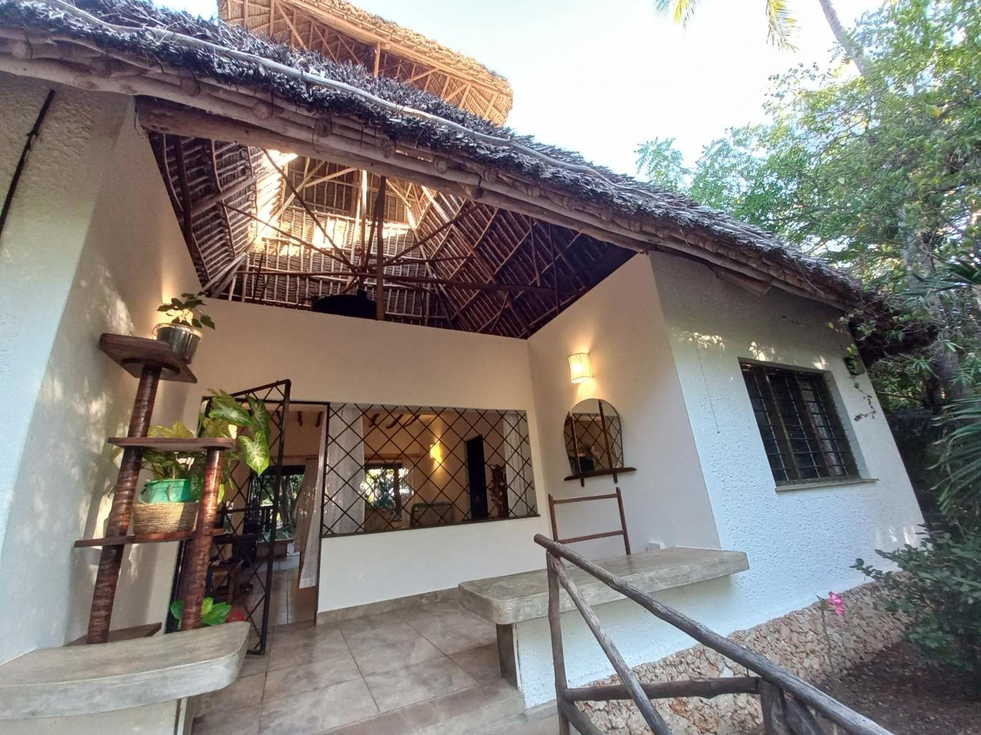 Watamu Beach Cottages Oda fotoğraf