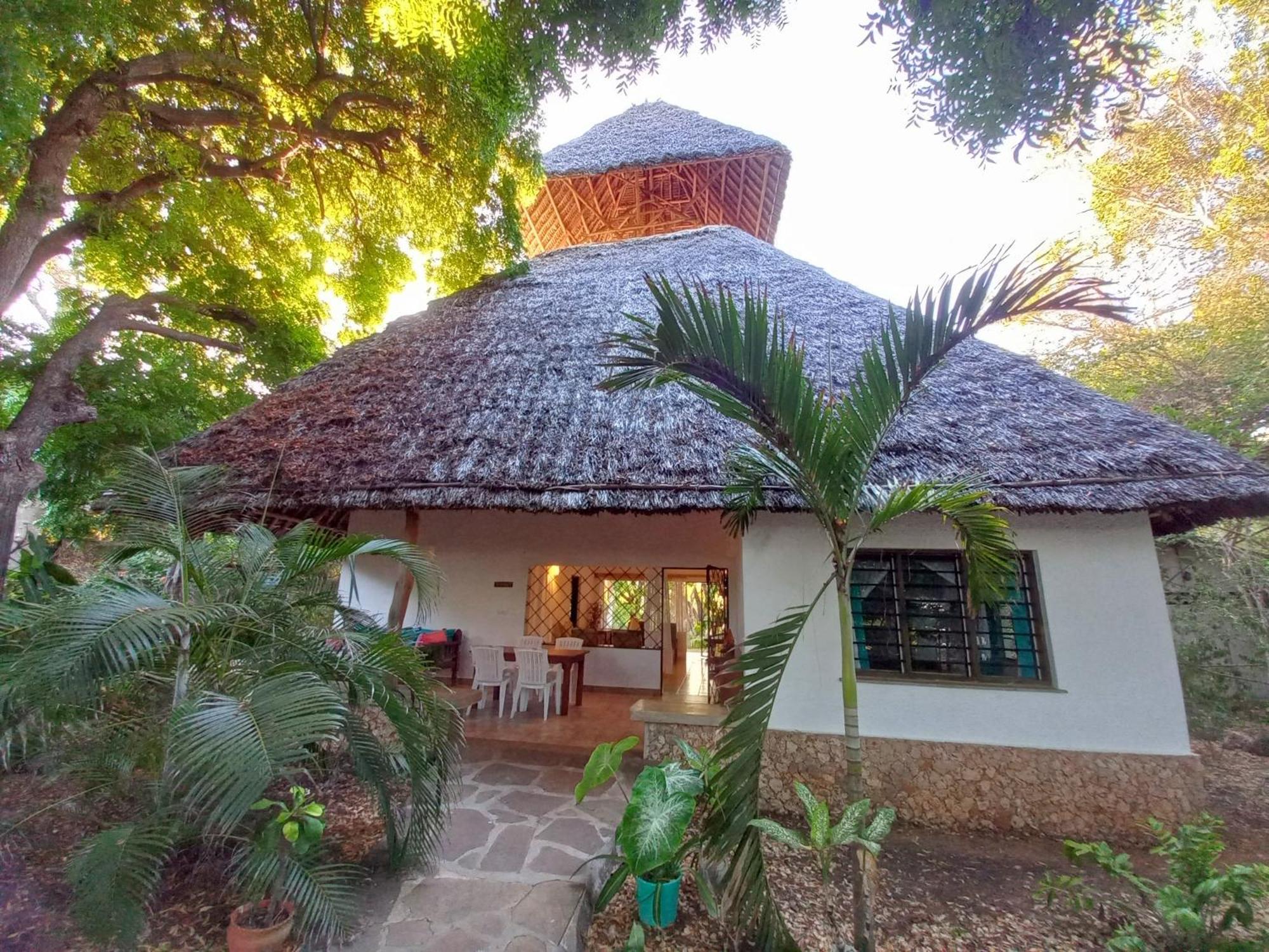 Watamu Beach Cottages Oda fotoğraf